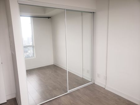 For Lease - 108 PETER Street Unit# 4112, Toronto, Ontario - Photo 2