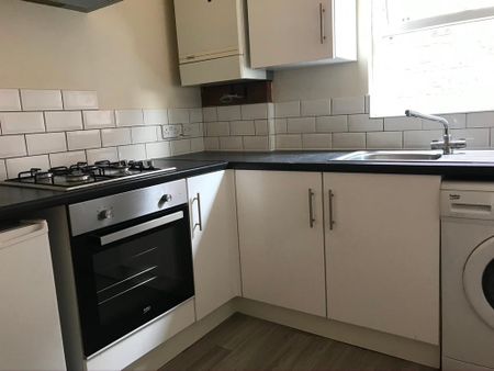 1 Bed Flat, Manley Rd, M16 - Photo 5