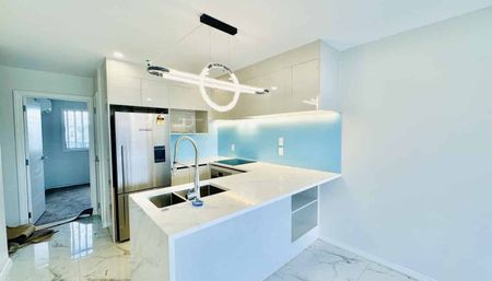 Mt Wellington Modern Home - Long term rental home - Photo 4