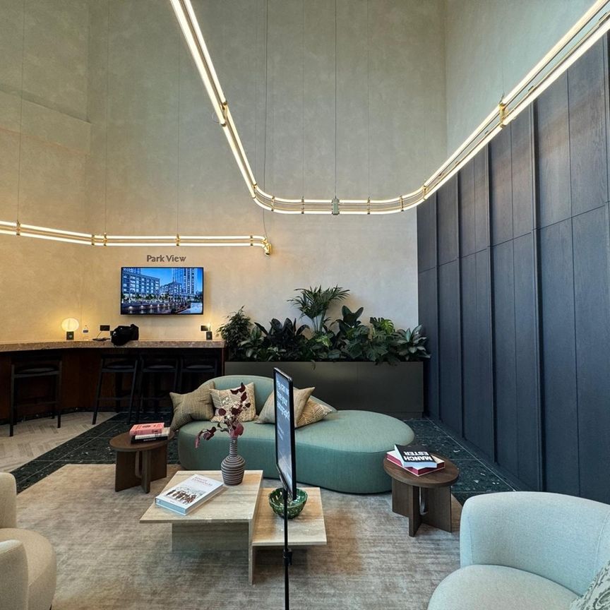 2 Bed Flat, Dantzic Street, M4 - Photo 1