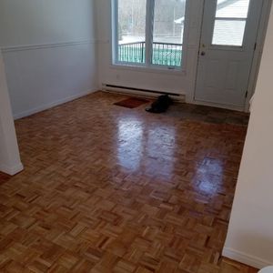 5 1\2 rue Bowen Sherbrooke 1230$ - Photo 2