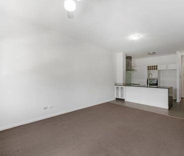 MOVE IN BEFORE CHRISTMAS - Photo 4