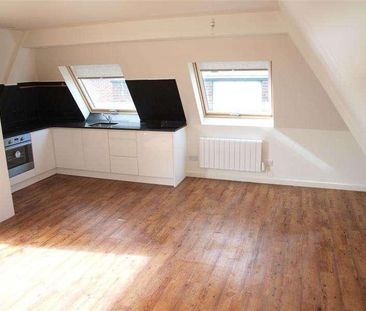 Crouch End Hill, Crouch End, London, N8 - Photo 6