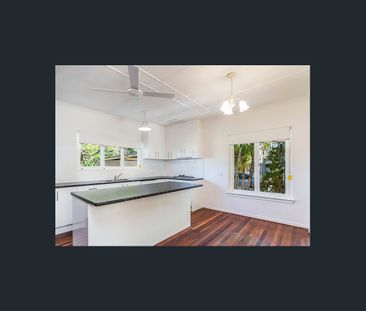 Amazing Location, Character Home - Photo 5