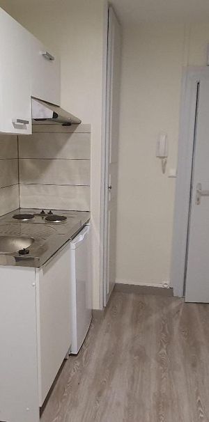 Location Appartement 1 pièce 20m² CLERMONT FERRAND 63000 - Photo 1