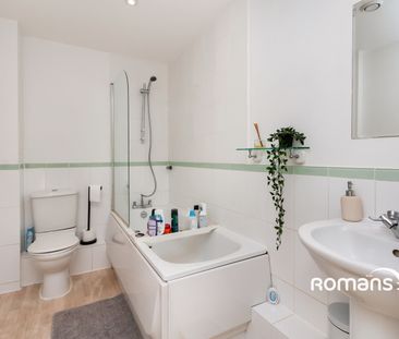 2 bedroom apartment to rent - Photo 5