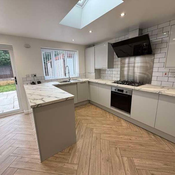 Osgood Road, NG5 - Photo 1