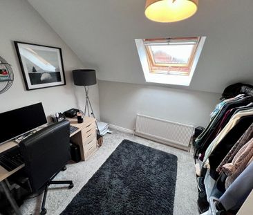 Apt 6 1 Loughan Hall, Comber Road, Dundonald, BT16 2FN - Photo 3