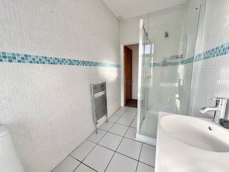 2 bedroom terraced house to rent - Photo 3