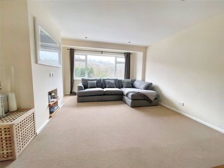 Chestnut Drive, Brixham, Devon, TQ5 - Photo 2