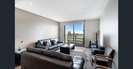 1 Bedroom Furnished Apartment on 26th Floor - Photo 2