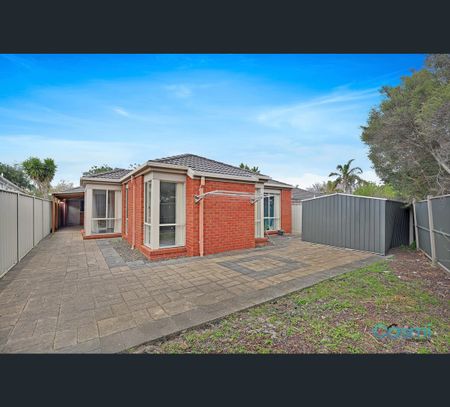 6 Crossdale Green, Craigieburn, Vic 3064 - Photo 5