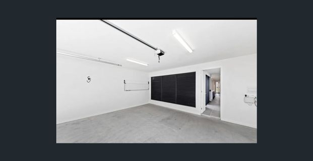 3 bedrooms corner townhouse in Carina - Photo 1