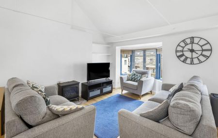 3 bedroom apartment to rent - Photo 4