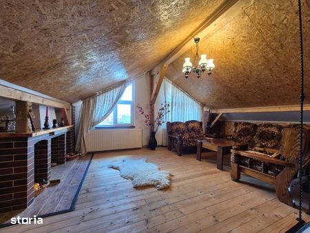 De închiriat – Apartament elegant cu scară interioară, zona Piața Mică - Photo 5