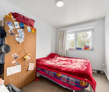 Ruim appartement met 2 slaapkamers & garage te huur in Zele - Foto 5