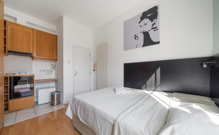 Studio to rent - Photo 2