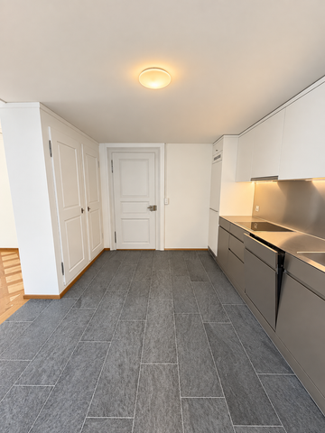 Charmantes 5.5-Zimmer-Reihenhaus an ruhiger - aber zentraler Lage in Ennenda - Photo 4