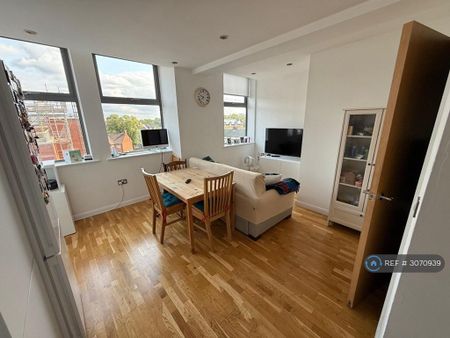 1 bedroom flat to rent - Photo 3