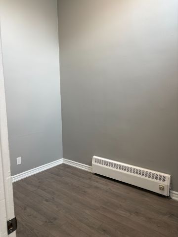 For Lease - 2183 Danforth Avenue Unit# Unit B, Toronto, Ontario - Photo 2