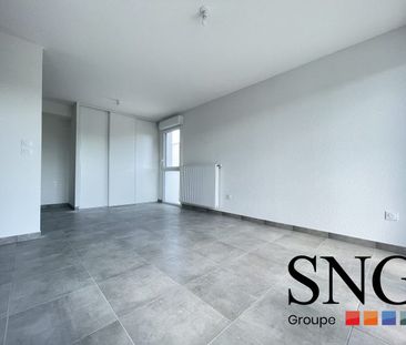 T3 AVEC BALCON ET UN PARKING COUVERT - Photo 3