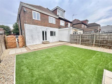 Bitterne Road West - Photo 5