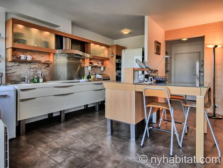 Logement à Paris, Location meublée - Photo 4