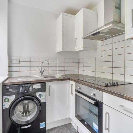 Wye River Studios, High Wycombe, HP11 - Photo 1