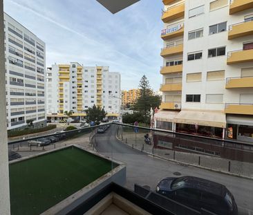 Apartamento T2 a Estrear para Arrendamento na Praia da Rocha, em Po... - Photo 2