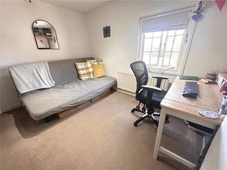 2 bedroom terraced house to rent - Photo 4