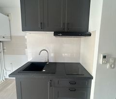 Location Appartement 1 pièce 24m² TROYES 10000 - Photo 2