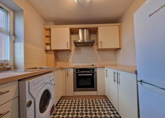 2 bedroom apartment to rent - Photo 1