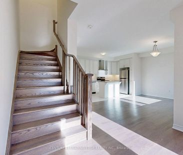 For Lease - 10 THOMAS FRISBY JR Crescent, Markham, Ontario - Photo 3