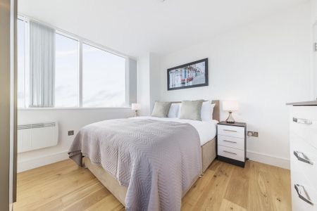 Studio to rent - Photo 2