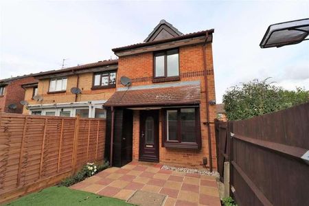 Greystoke Drive, Ruislip, Middlesex, HA4 - Photo 5