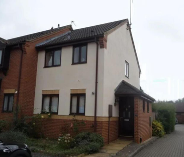 2 bedroom semi-detached house to rent - Photo 1