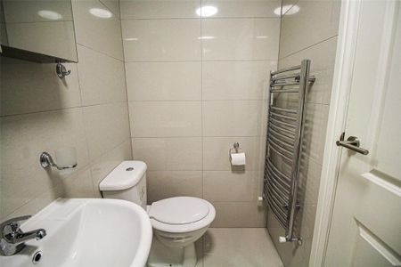 Studio to rent - Photo 5