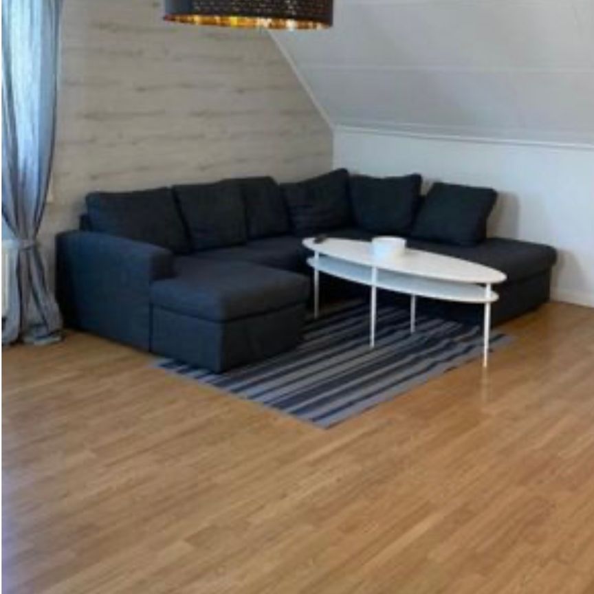 Strömslundsgatan, Trollhättan - Photo 1