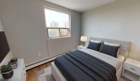 Bachelor Apartment - Photo 3