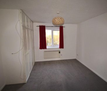 1 bedroom terraced house to rent - Photo 3