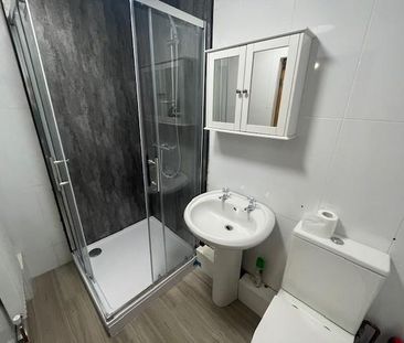 2 bedroom house to rent - Photo 2