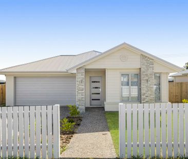 39 Jacana Street, GLENVALE - Photo 5