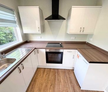 Thelda Stubbs, Thelda Avenue, Keyworth, Nottingham - Photo 6