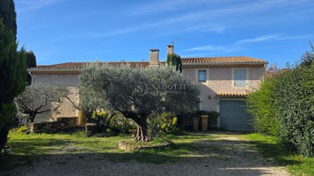 Location Maison 5 pièces 132m² - Photo 5