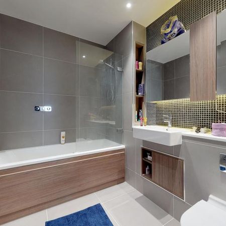 2 bedroom flat to rent - Photo 3