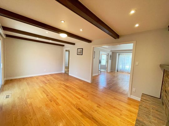 385 Fletchers Road, Beaconsfield, QC H9W - Photo 1