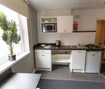 Standard Studio - Photo 6