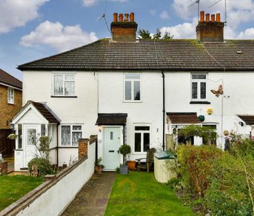 2 bedroom terraced house to rent - Photo 1