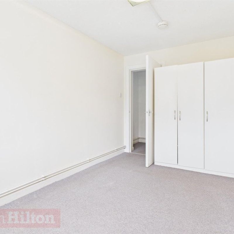 Richmond Road, Brighton - Photo 1