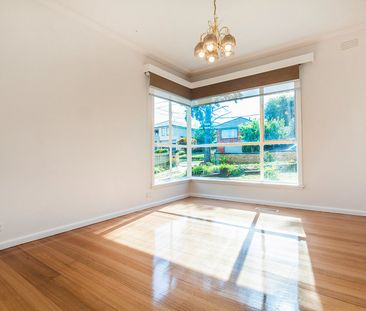 PERFECTLY LOCATED - Photo 1